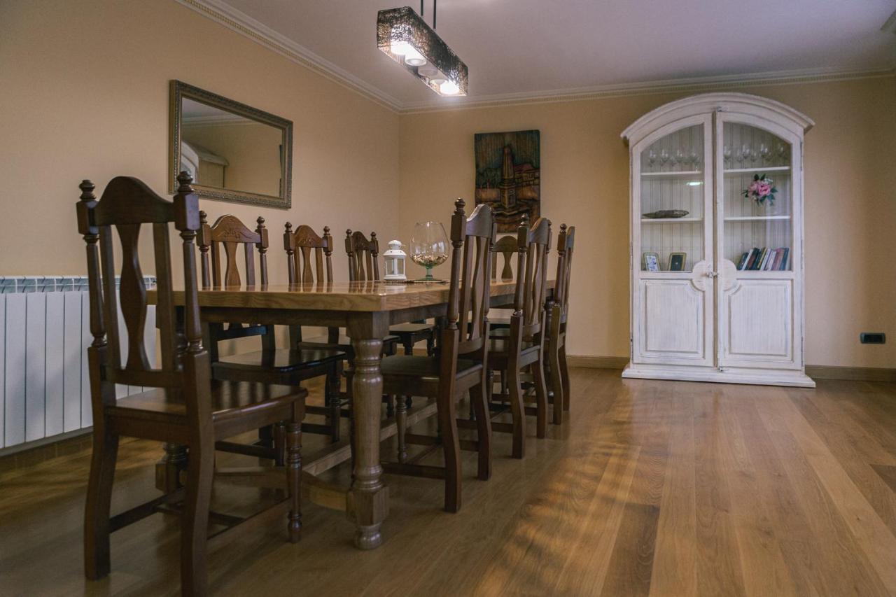 Ferienwohnung Alojamiento Urabain Allo Exterior foto